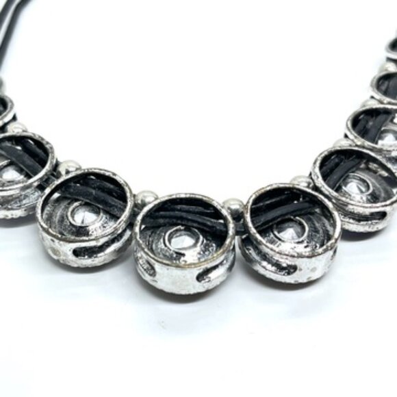 BOLD BLUE RIVOLI RHINESTONE STATEMENT NECKLACE BLACK CORD SILVER TONE BIB COLLAR - Picture 13 of 16